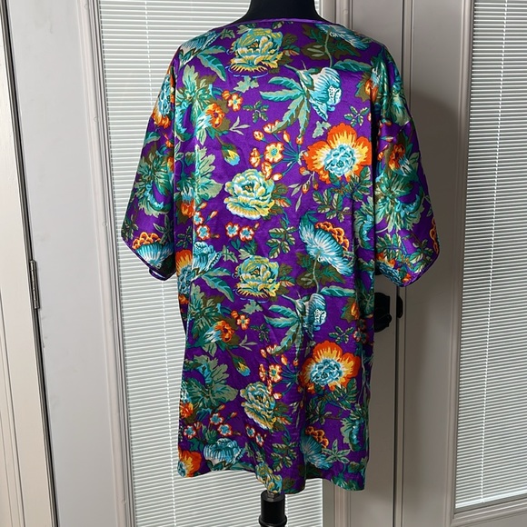 VINTAGE GOLD LABEL VICTORIA’S SECRET SATIN SHORT SLEEVE NIGHTSHIRT 80s 90s - Picture 2 of 6